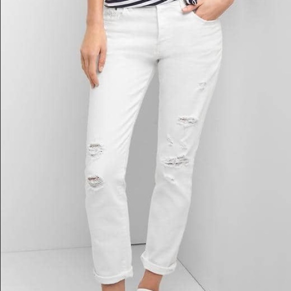 Gap White Relaxed Boyfriend Jeans